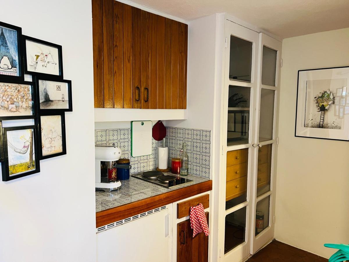 Penthouse Studio Privee Couple Ou Famille- La Maison Searle A Туртур Екстериор снимка